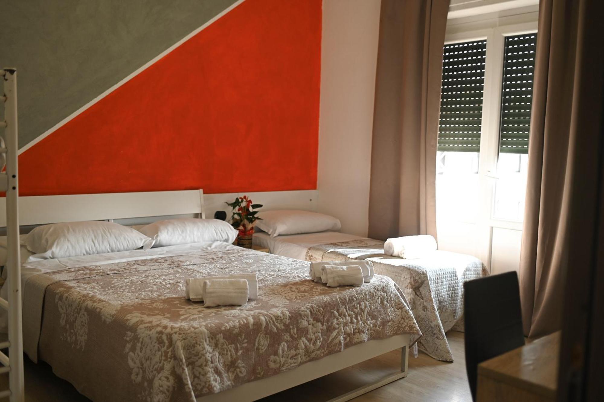 La Gloria Rho Private Rooms Only Dış mekan fotoğraf